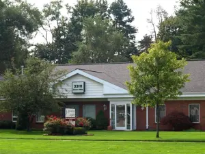 {PRACTICE_NAME} Livonia Office Exterior